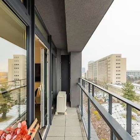 Apartamento Slovakia Castleview Bliss Retreat At Zilinska