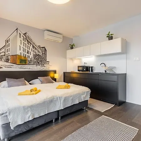 Apartamento Slovakia Castleview Bliss Retreat At Zilinska *