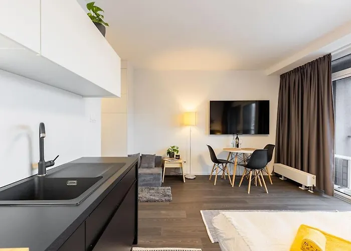 Slovakia Castleview Bliss Retreat At Zilinska 아파트 브라티슬라바